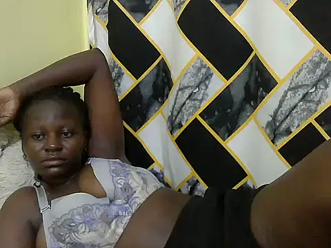Snapshot of blackdollshe chatting on May 2026 08:16:01 PM blackdollshe online show from May 2026 08:16:01 PM