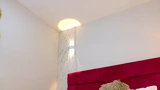 Snapshot of Emmaa_Blonde chatting on September 2025 10:42:02 AM Emmaa Blonde online show from September 2025 10:42:02 AM