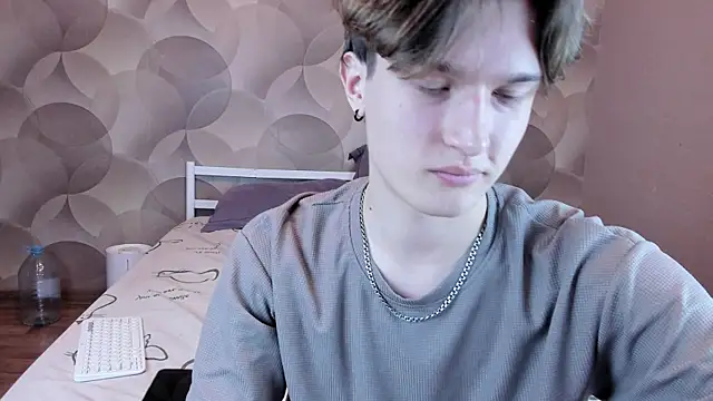 Snapshot of Ian_Flor chatting on April 2026 04:04:01 PM Ian Flor online show from April 2026 04:04:01 PM