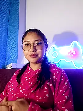 Snapshot of Caroll_Luna chatting on December 2024 07:51:02 AM Caroll Luna online show from December 2024 07:51:02 AM