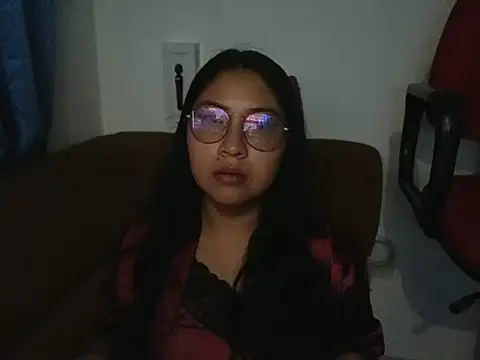 Snapshot of Caroll_Luna chatting on December 2024 10:50:01 AM Caroll Luna online show from December 2024 10:50:01 AM