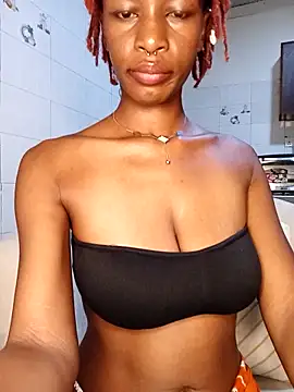 Snapshot of Ayrella02 chatting on November 2025 11:59:02 PM Ayrella02 online show from November 2025 11:59:02 PM