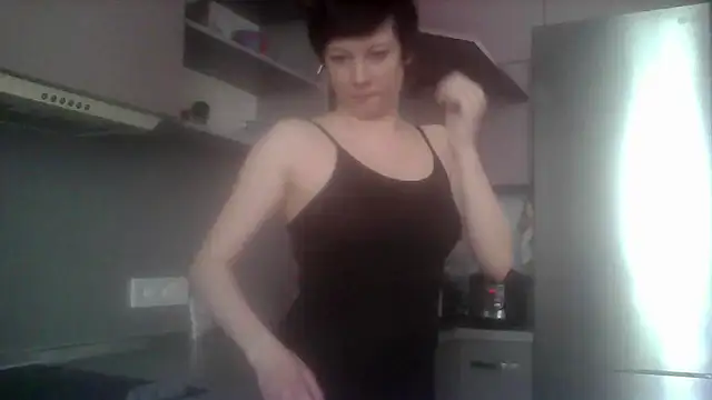 SunElizabeth online show from May 2026 03:34:01 AM