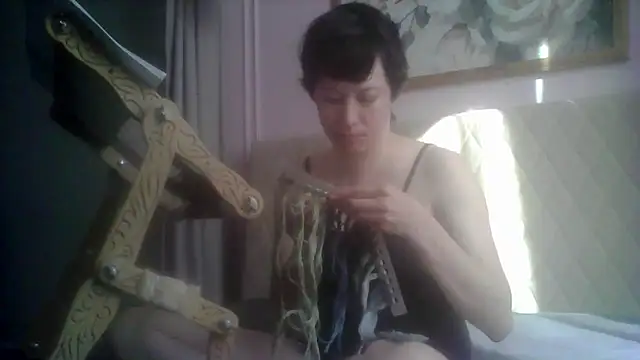 SunElizabeth online show from May 2026 04:07:02 AM