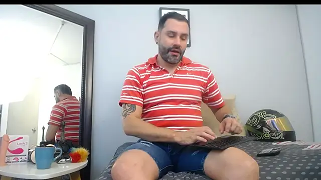 Snapshot of jonasbeards chatting on November 2025 02:49:02 PM jonasbeards online show from November 2025 02:49:02 PM