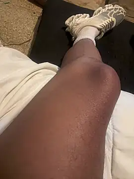 EnricoGio online show from December 2024 07:24:01 PM