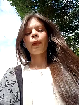 Snapshot of Violeta_12- chatting on January 2025 02:47:01 PM Violeta 12- online show from January 2025 02:47:01 PM