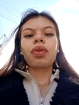 Snapshot of Violeta_12- chatting on February 2025 01:44:01 PM Violeta 12- online show from February 2025 01:44:01 PM