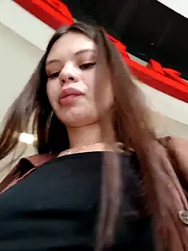 Snapshot of Violeta_12- chatting on March 2025 07:39:01 PM Violeta 12- online show from March 2025 07:39:01 PM