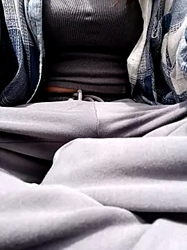 Violeta 12- online show from September 2025 06:00:01 PM