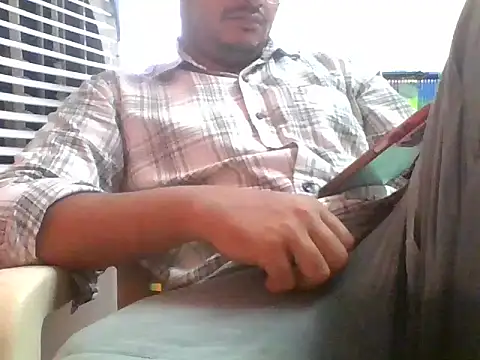 naughtymike0007 online show from October 2025 02:33:01 AM