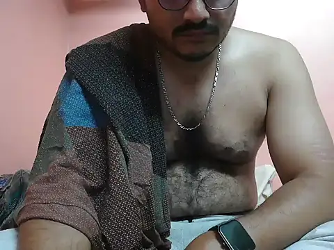 naughtymike0007 online show from March 2026 01:15:01 PM