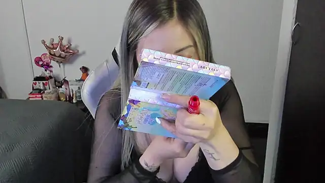 Andreina Suann online show from December 2025 11:26:02 AM