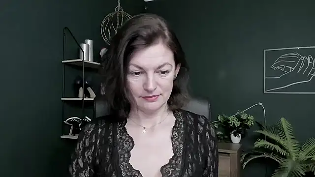 VivianWILD online show from April 2026 06:33:02 AM