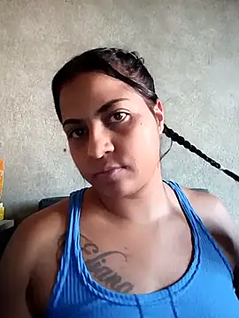 Giselabrunette25 online show from November 2025 09:20:01 PM