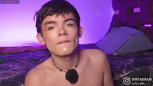 Angelo 018 online show from November 2025 04:45:02 AM