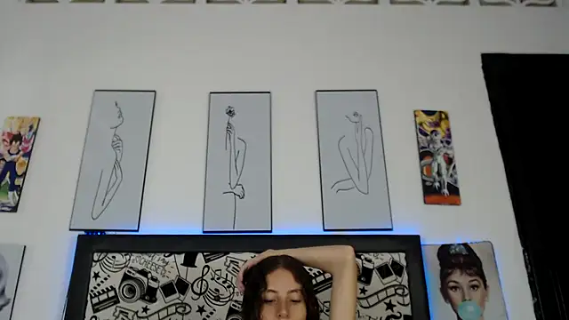 Rihana14 online show from May 2026 09:23:01 PM