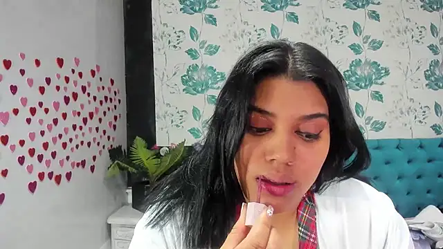 LindaBreeS online show from January 2025 05:13:01 PM