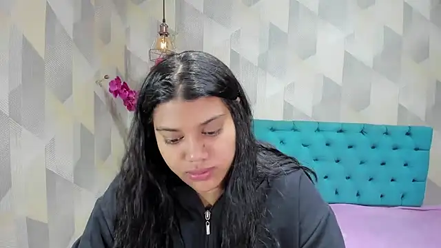 Snapshot of LindaBreeS chatting on October 2025 01:12:02 PM LindaBreeS online show from October 2025 01:12:02 PM