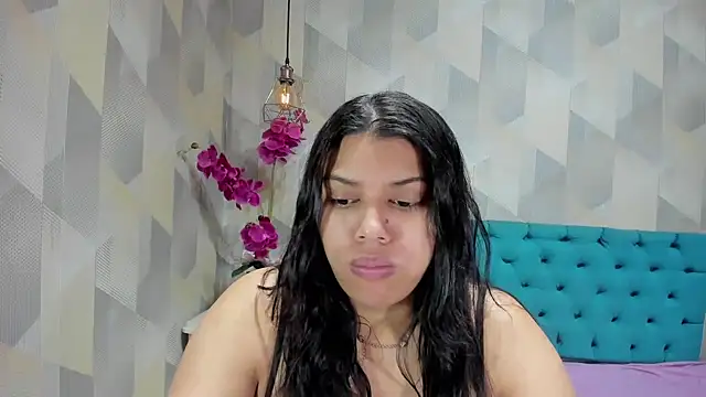 Snapshot of LindaBreeS chatting on October 2025 02:06:02 PM LindaBreeS online show from October 2025 02:06:02 PM