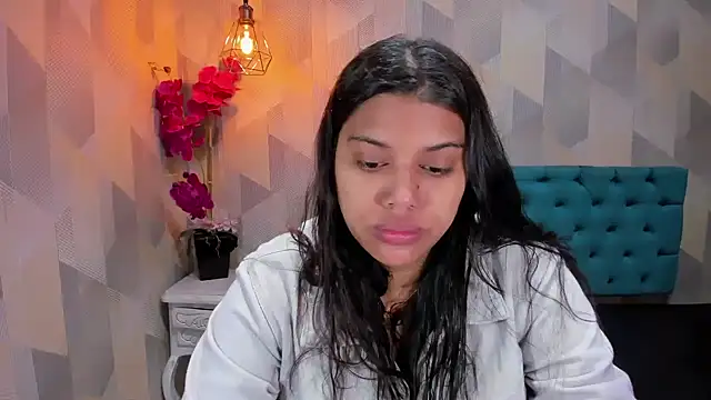 Snapshot of LindaBreeS chatting on November 2025 01:15:02 PM LindaBreeS online show from November 2025 01:15:02 PM