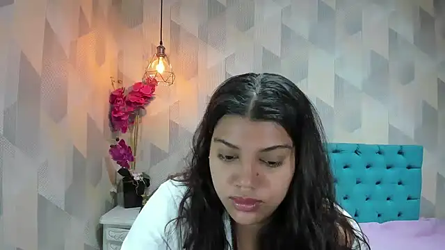 LindaBreeS online show from May 2026 02:34:01 PM