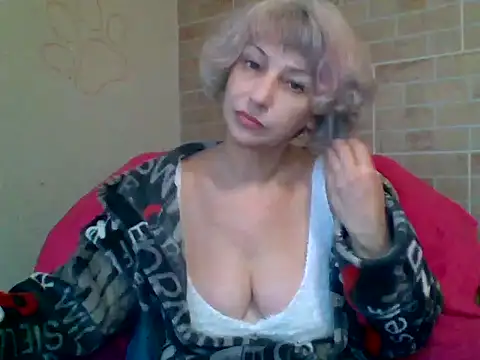 Lorie Carrie online show from December 2024 10:46:02 AM