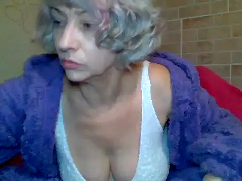 Lorie Carrie online show from December 2024 06:33:01 PM