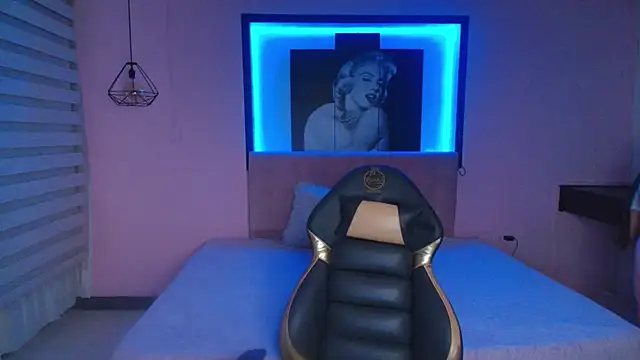 Andrea Ramos online show from February 2025 02:14:01 AM