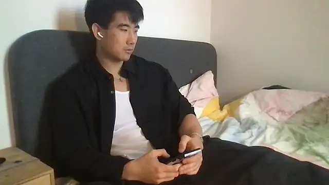 jungcock3210 online show from October 2025 02:36:01 PM