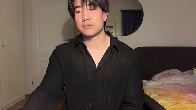 jungcock3210 online show from March 2026 05:51:01 PM