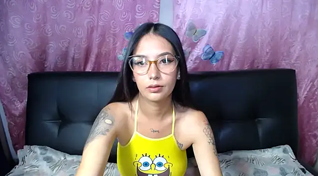 Snapshot of Annerainhoot chatting on January 2025 12:57:02 AM Annerainhoot online show from January 2025 12:57:02 AM