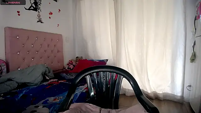 Snapshot of Kloy__sech- chatting on February 2025 02:15:02 PM Kloy sech- online show from February 2025 02:15:02 PM