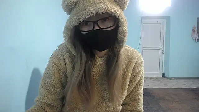 elllaaxx online show from February 2025 04:29:01 AM