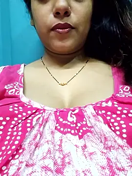 sexyindi couple online show from October 2025 01:20:01 PM