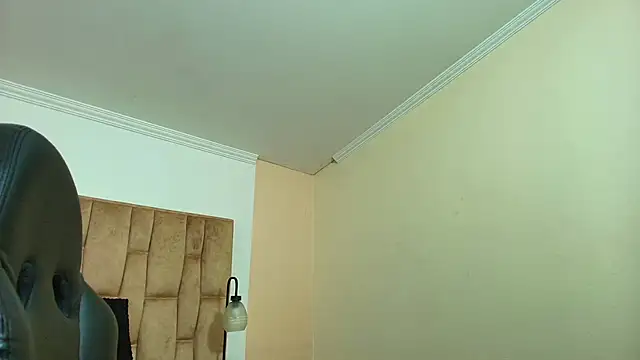 Snapshot of Naughty_Kittenm chatting on September 2025 11:35:01 AM Naughty Kittenm online show from September 2025 11:35:01 AM