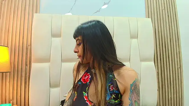 Naughty Kittenm online show from June 2026 11:31:01 AM