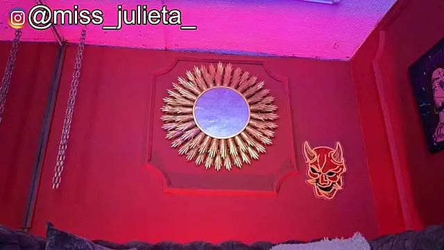 Julieta Russell online show from July 2026 11:56:01 AM