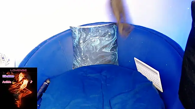 hotmask online show from February 2025 10:51:01 PM