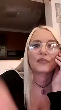 Snapshot of kikkastar chatting on January 2025 10:38:01 PM kikkastar online show from January 2025 10:38:01 PM