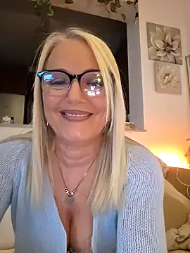 Snapshot of kikkastar chatting on February 2025 08:22:01 PM kikkastar online show from February 2025 08:22:01 PM