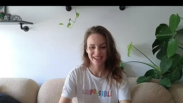 Mary Wet online show from July 2026 01:27:01 PM