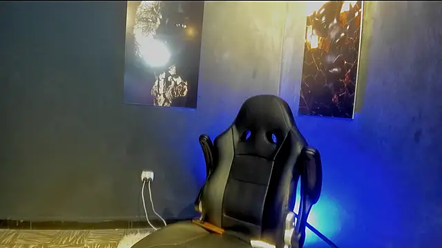 Big furry bear13 online show from October 2025 05:57:02 AM