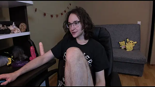 Snapshot of zackstivens chatting on December 2024 11:51:01 PM zackstivens online show from December 2024 11:51:01 PM