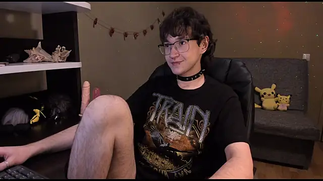 Snapshot of zackstivens chatting on February 2025 10:00:01 PM zackstivens online show from February 2025 10:00:01 PM