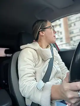 HotXMom online show from March 2025 04:39:02 AM