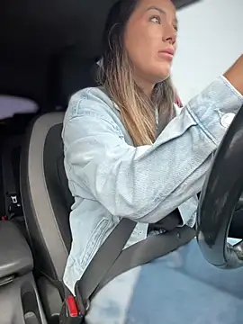 HotXMom online show from September 2025 06:04:02 AM