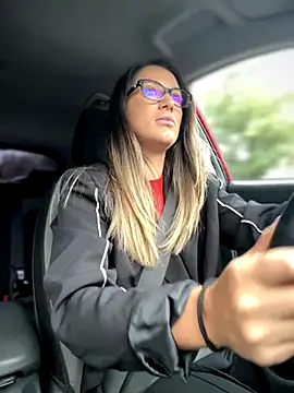 HotXMom online show from September 2025 05:53:02 AM