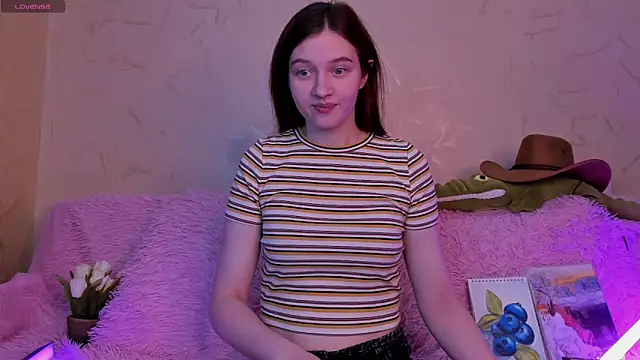 Ksuhesa online show from February 2025 01:55:02 PM