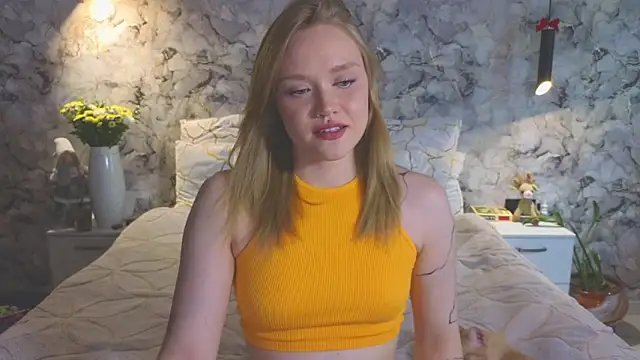 Aurora Golden1 online show from June 2026 12:03:02 PM